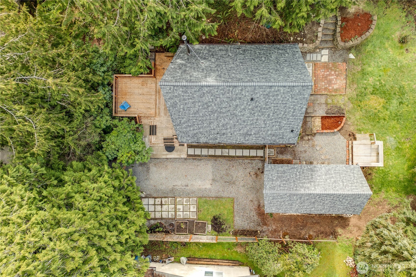 27525 NE Baywood Drive , Kingston, WA 98346