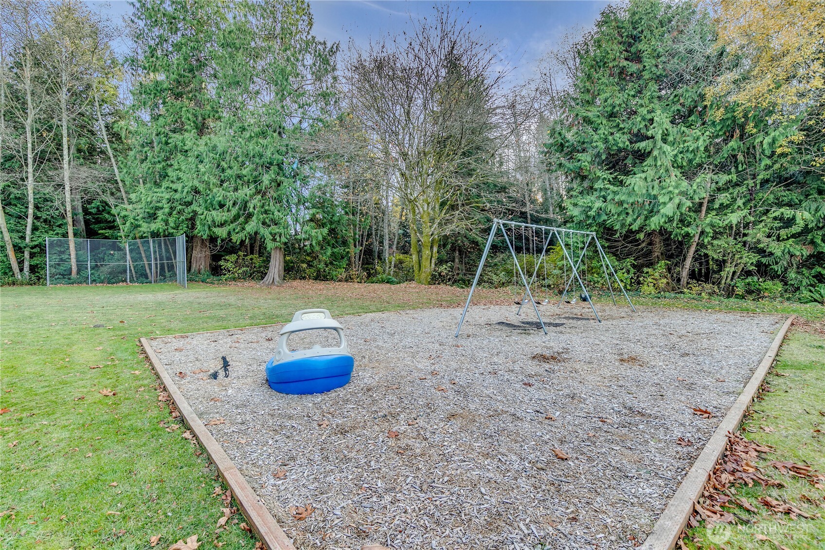 27525 NE Baywood Drive , Kingston, WA 98346