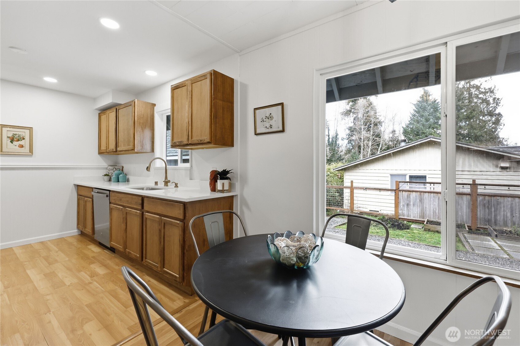 27525 NE Baywood Drive , Kingston, WA 98346