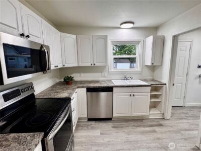5410 S Cushman Avenue , Tacoma, WA 98408 - Photo 5