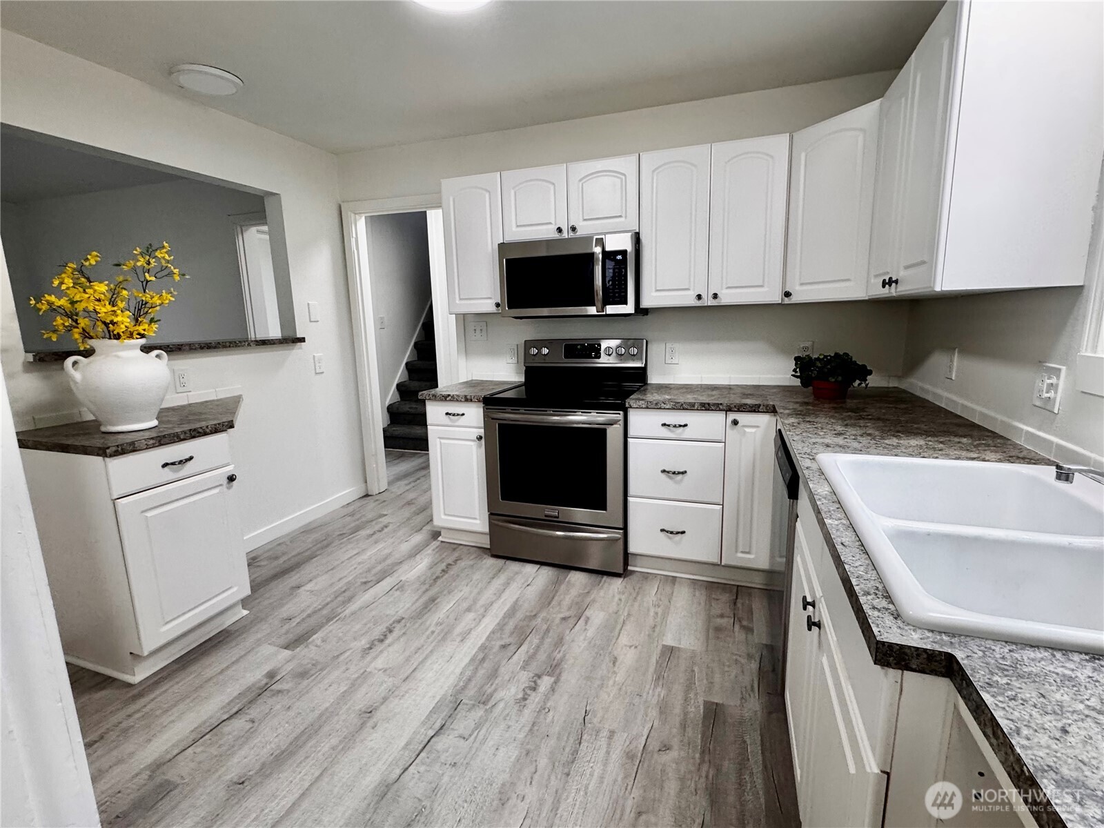 5410 S Cushman Avenue , Tacoma, WA 98408