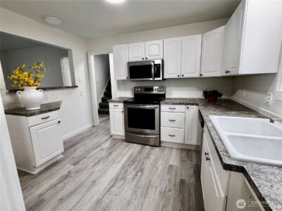 5410 S Cushman Avenue , Tacoma, WA 98408 - Photo 6