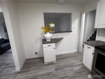 5410 S Cushman Avenue , Tacoma, WA 98408 - Photo 7