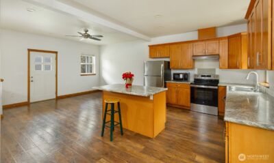 813 S 10th Street , Shelton, WA 98584 - Photo 18