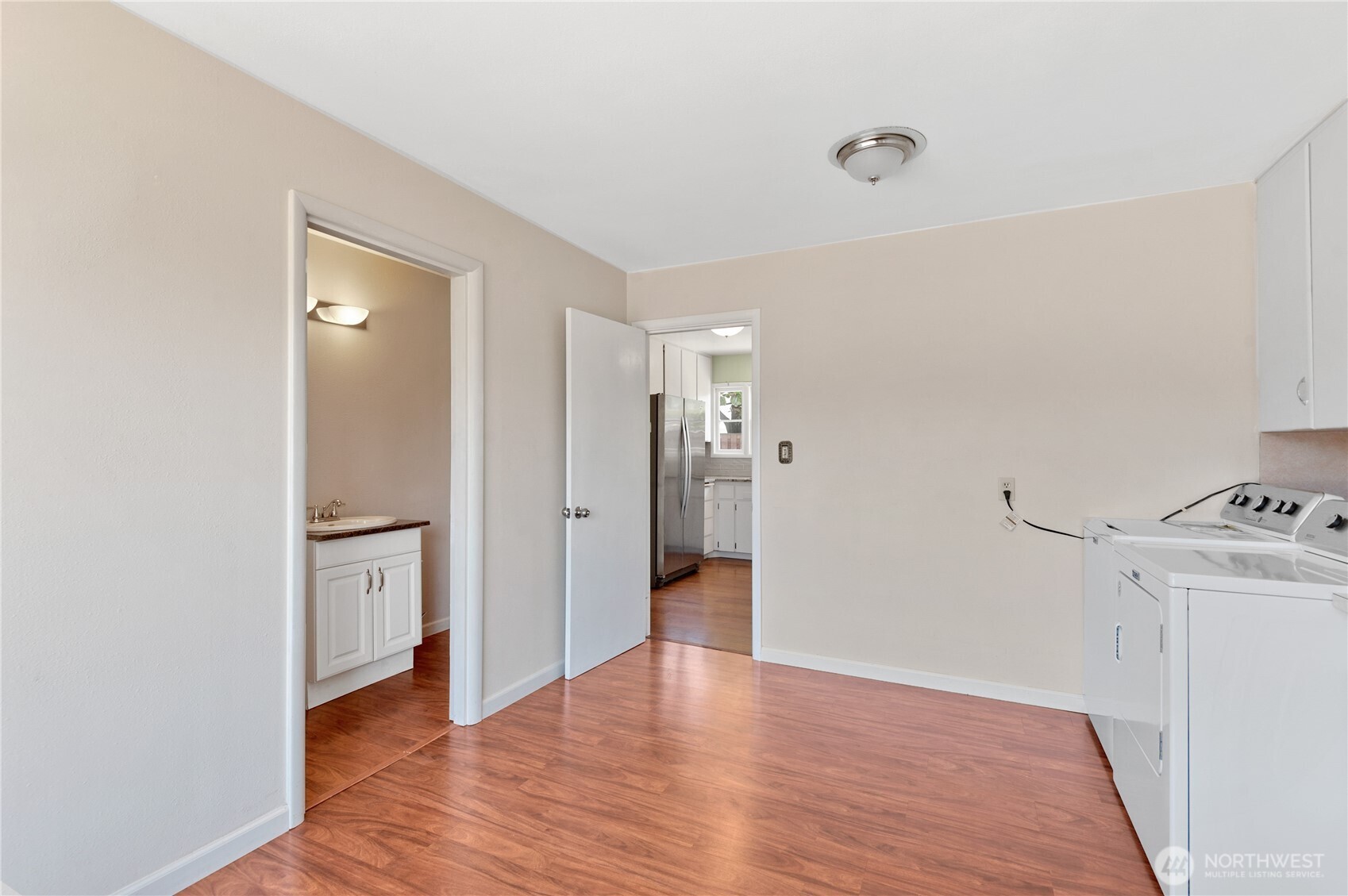 2615 Ocean Beach Highway , Longview, WA 98632