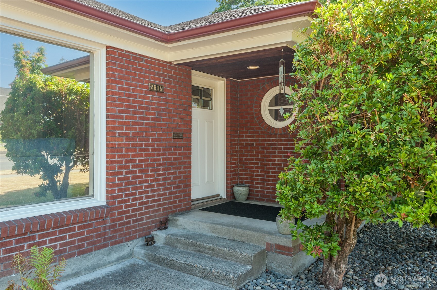 2615 Ocean Beach Highway , Longview, WA 98632