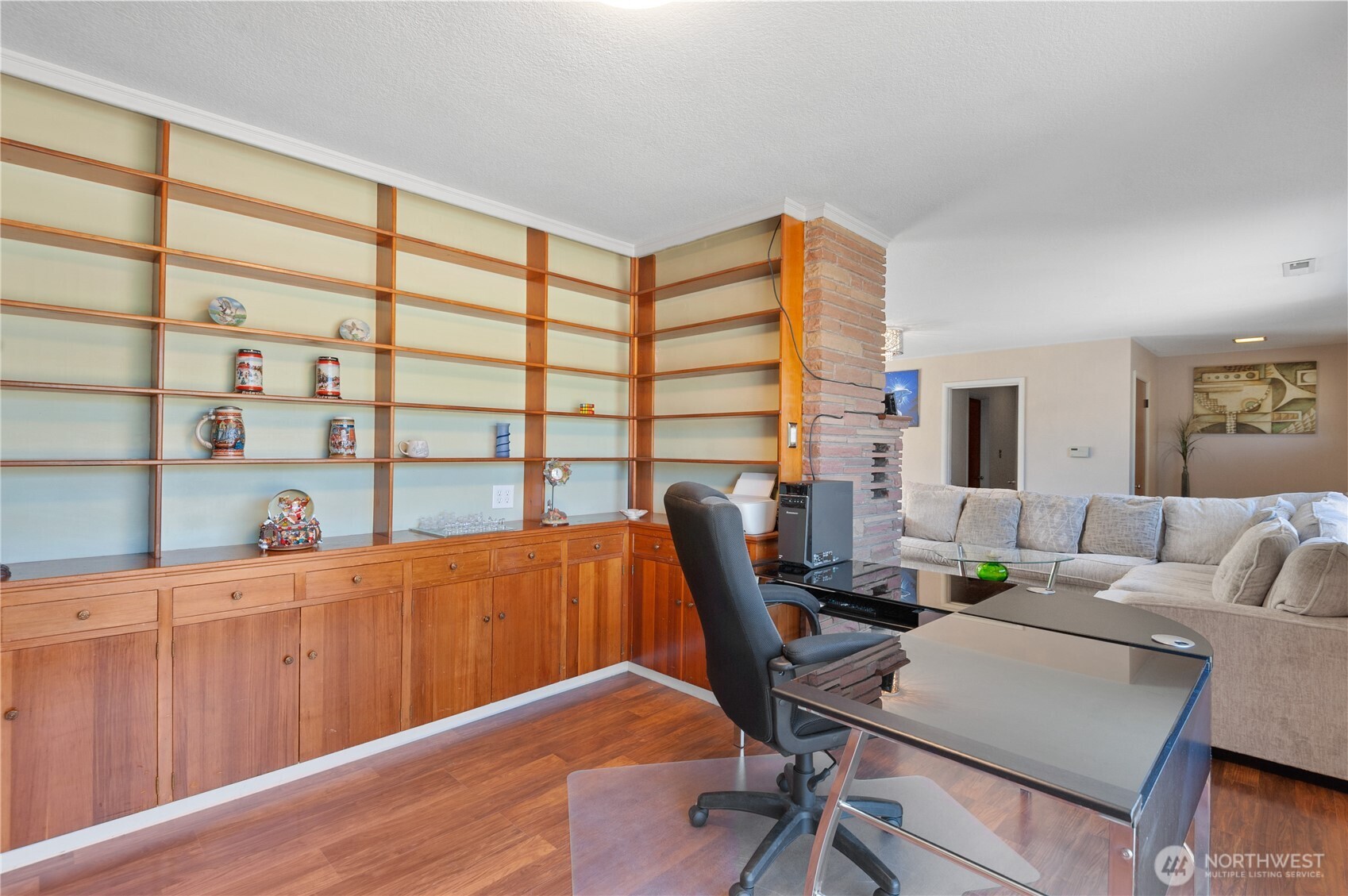 2615 Ocean Beach Highway , Longview, WA 98632