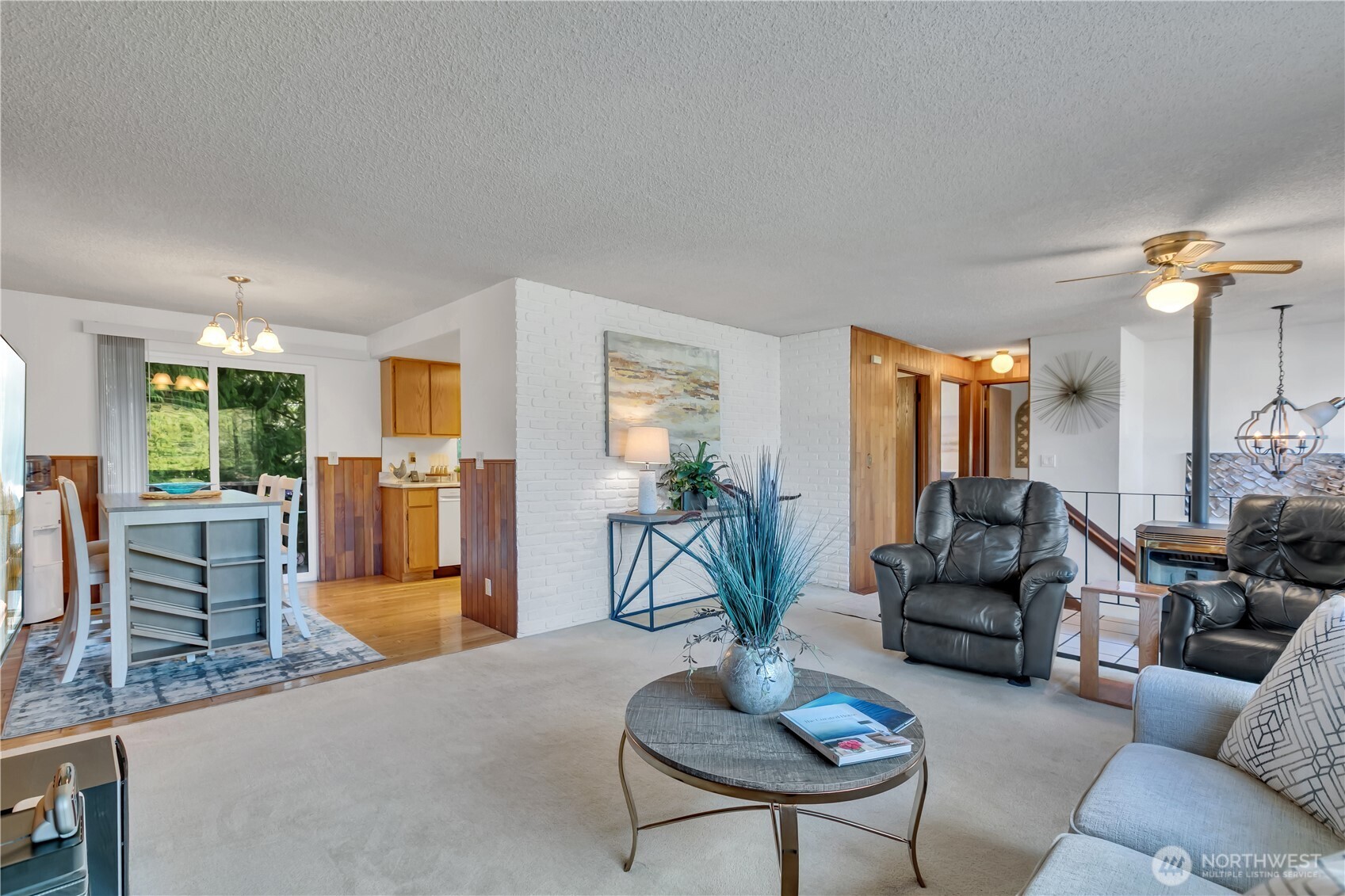 2025 NW Mulholland Boulevard , Poulsbo, WA 98370
