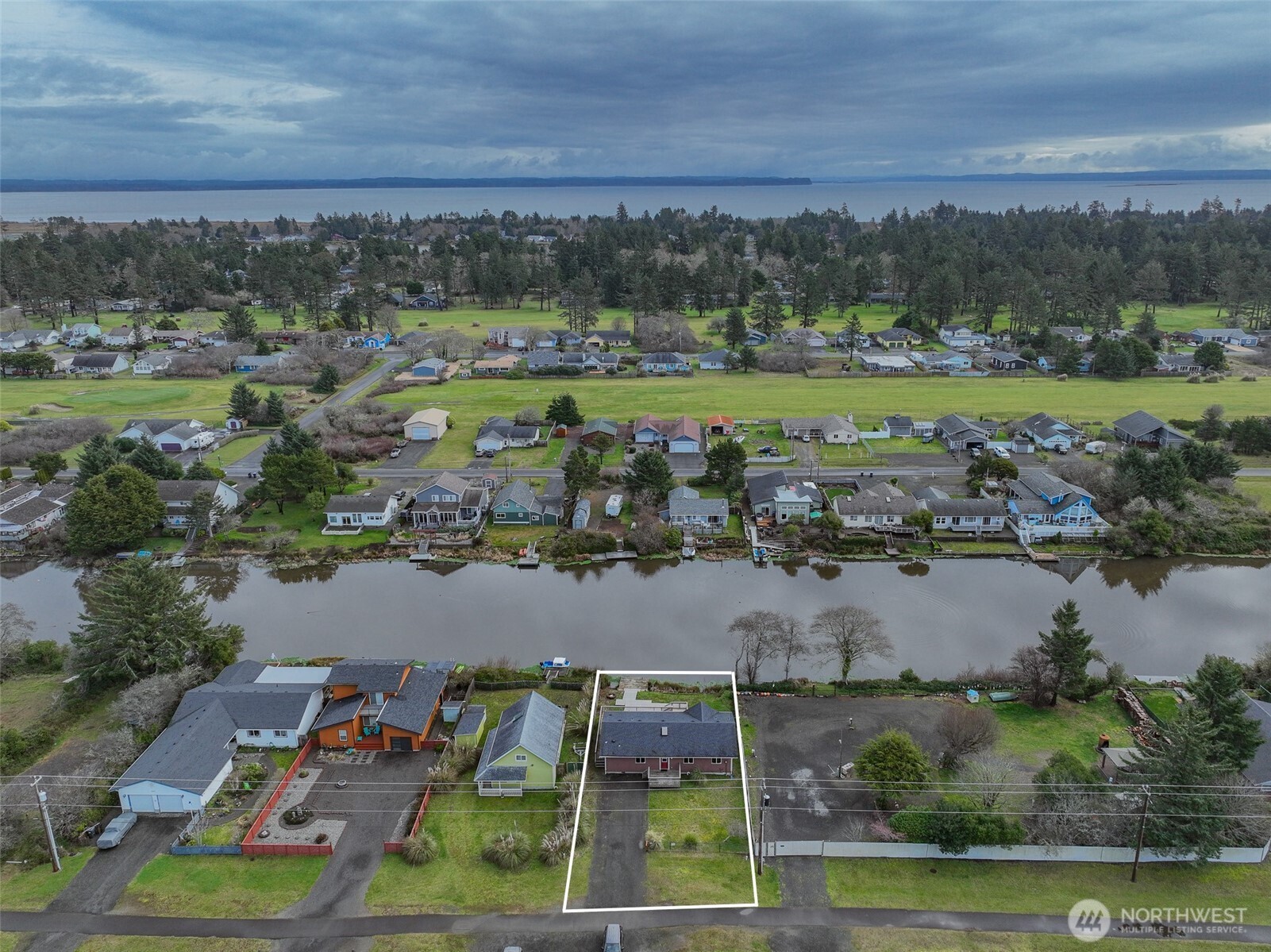 306 Point Brown Avenue NE, Ocean Shores, WA 98569