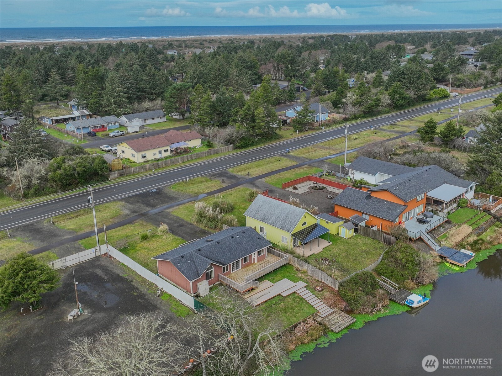 306 Point Brown Avenue NE, Ocean Shores, WA 98569