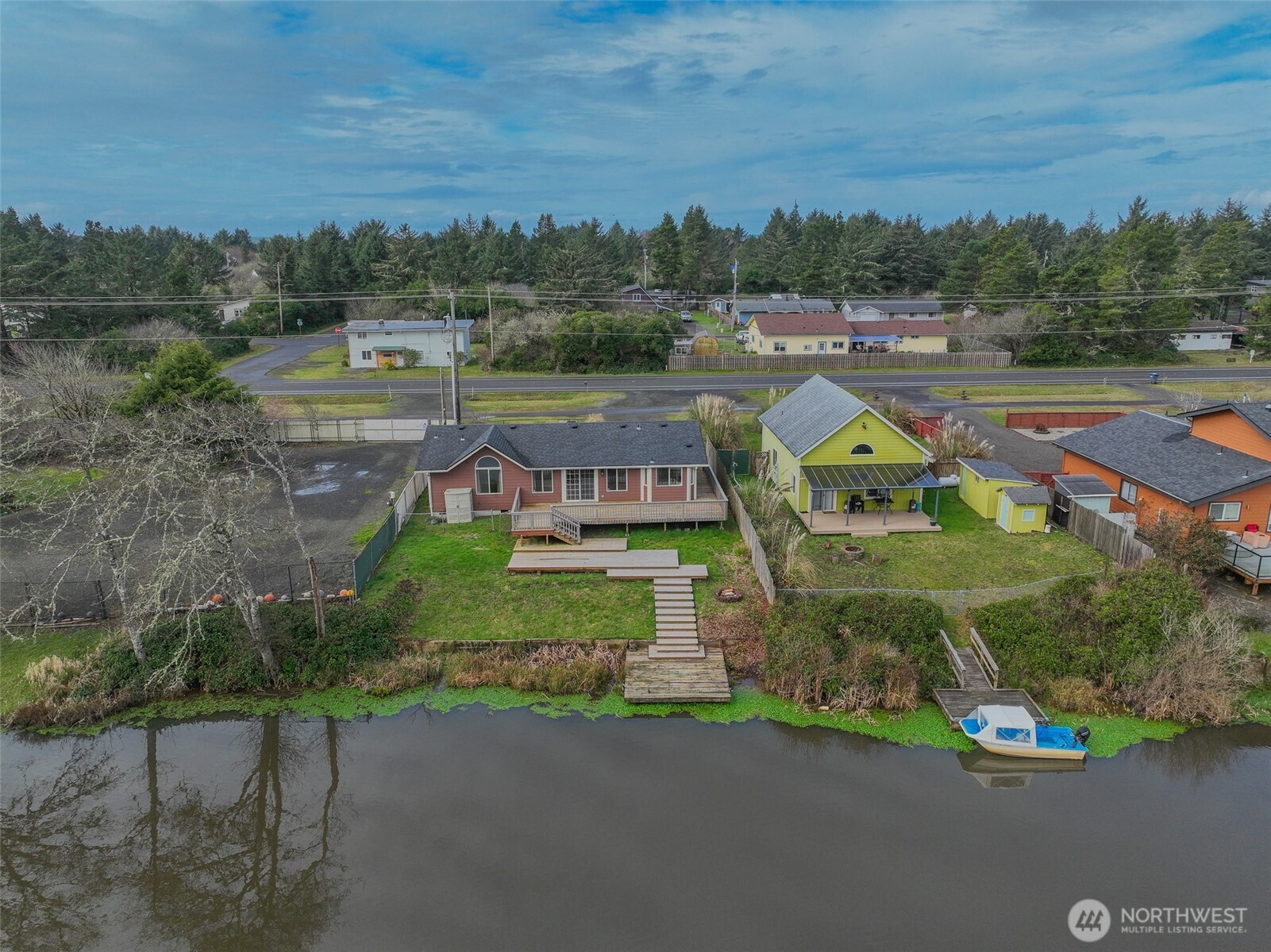 306 Point Brown Avenue NE, Ocean Shores, WA 98569