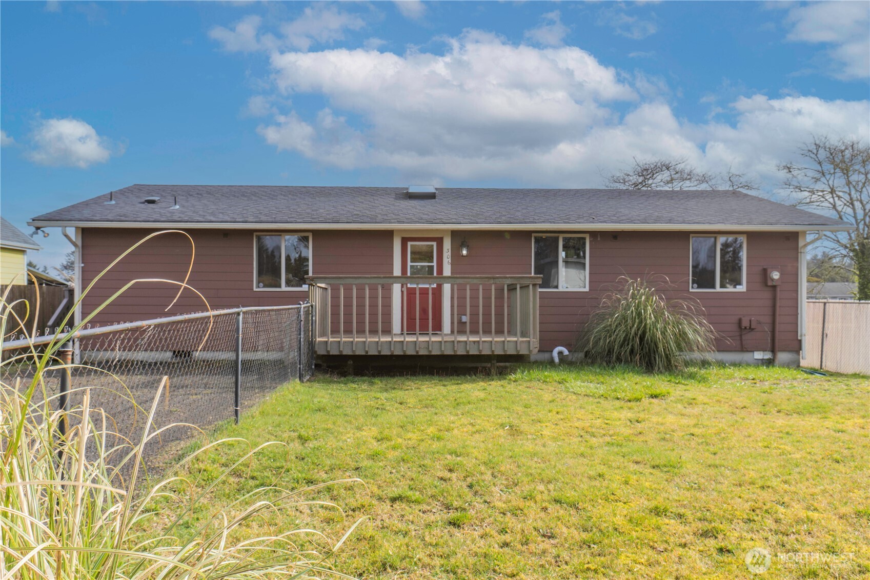 306 Point Brown Avenue NE, Ocean Shores, WA 98569