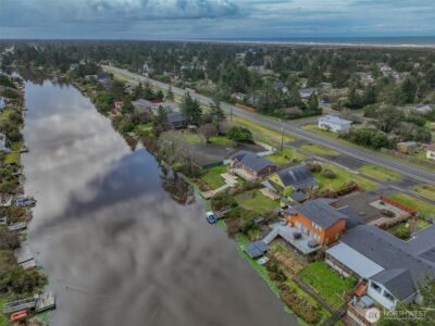 306 Point Brown Avenue NE, Ocean Shores, WA 98569 - Photo 10