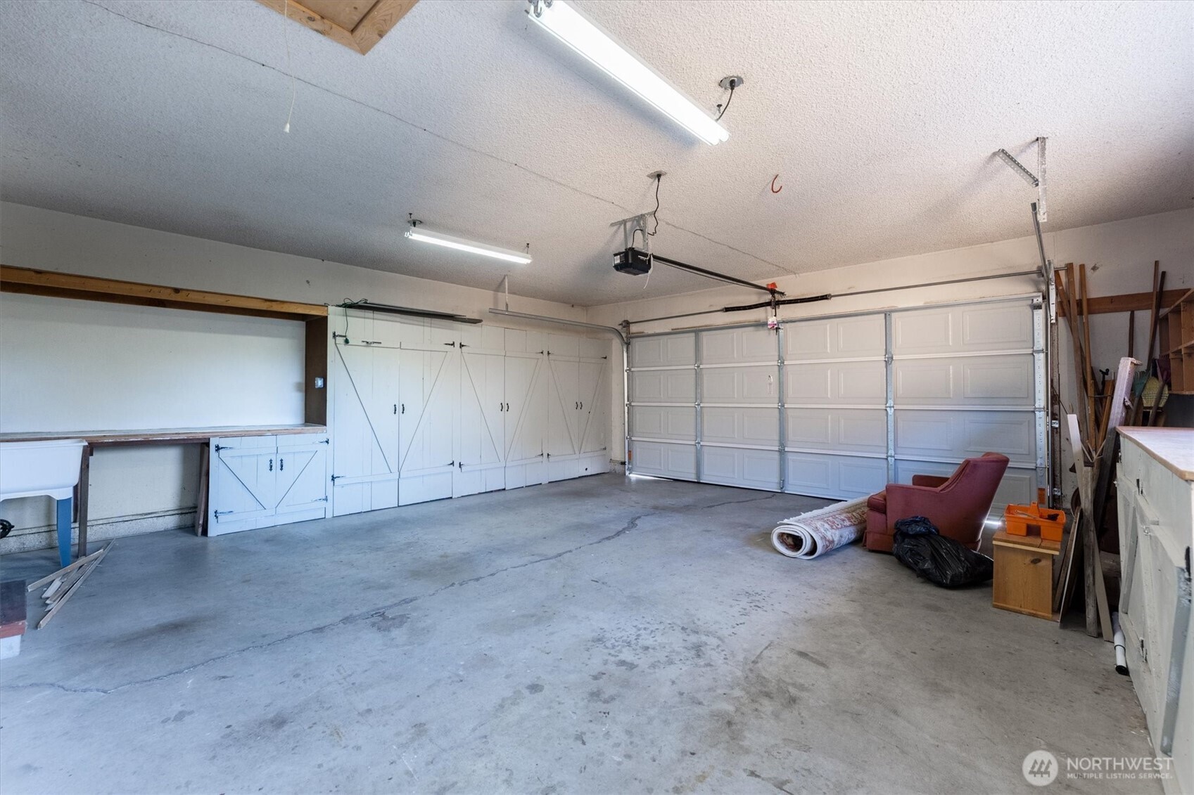 5633 Finch Drive , Longview, WA 98632