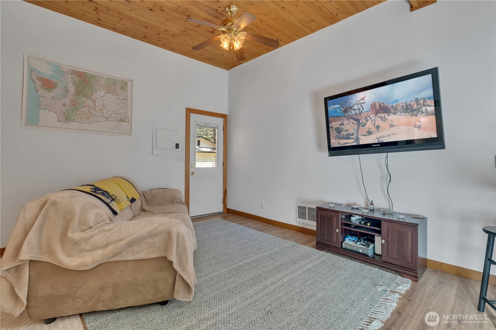 27405 304 Avenue SE, Ravensdale, WA 98051