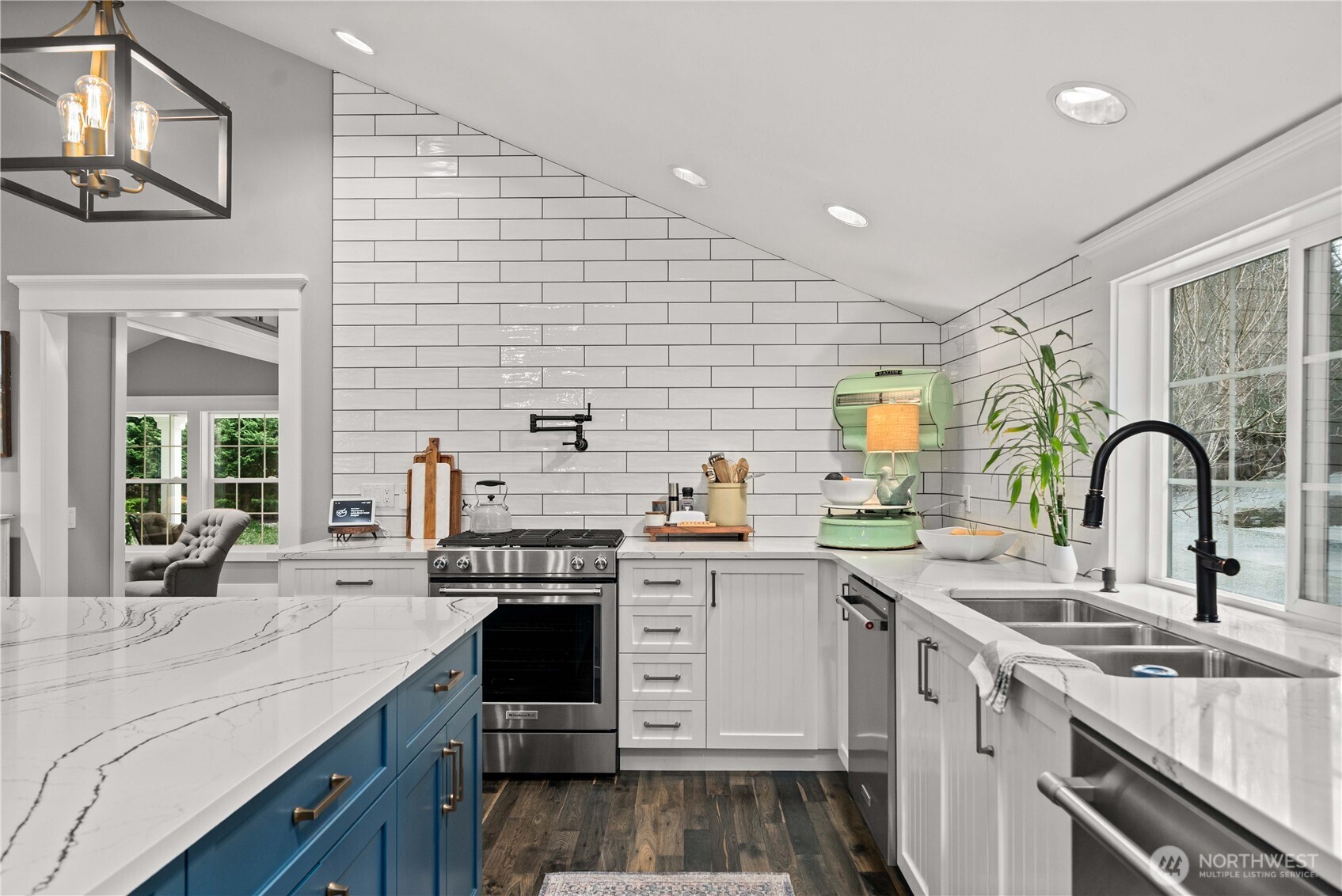 26002 SE 208th , Maple Valley, WA 98038