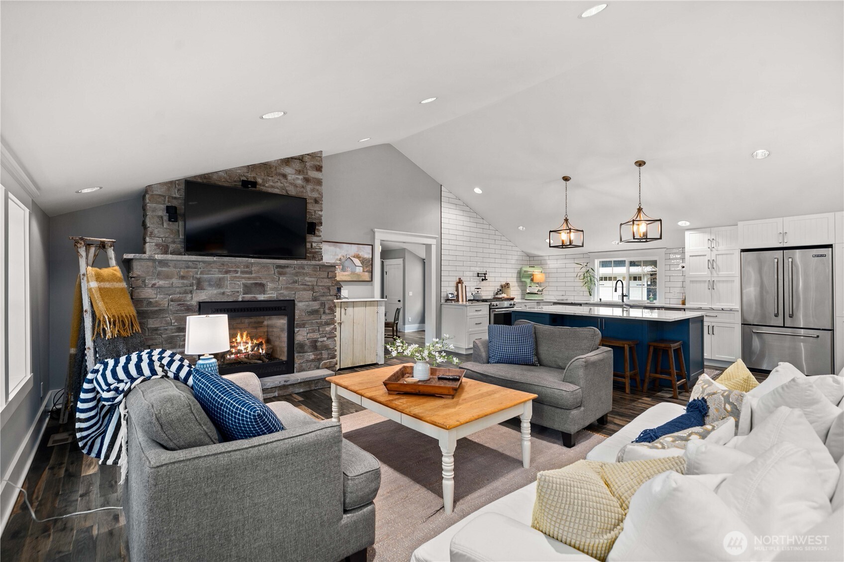 26002 SE 208th , Maple Valley, WA 98038