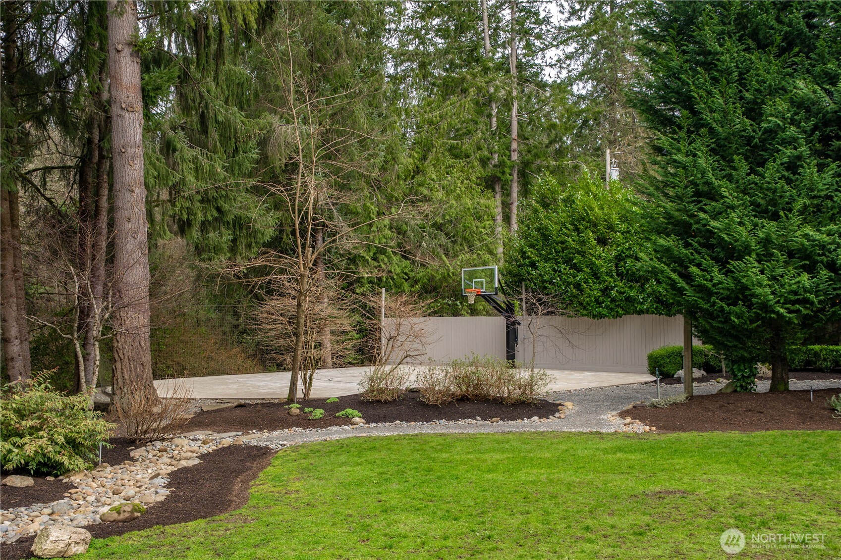26002 SE 208th , Maple Valley, WA 98038
