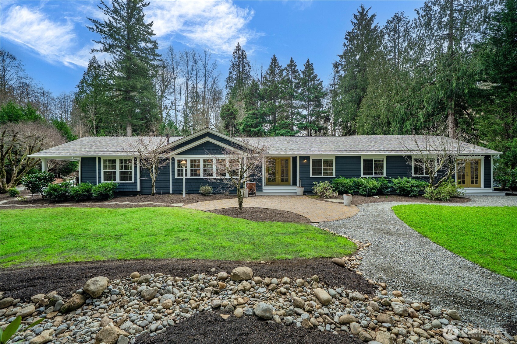26002 SE 208th , Maple Valley, WA 98038