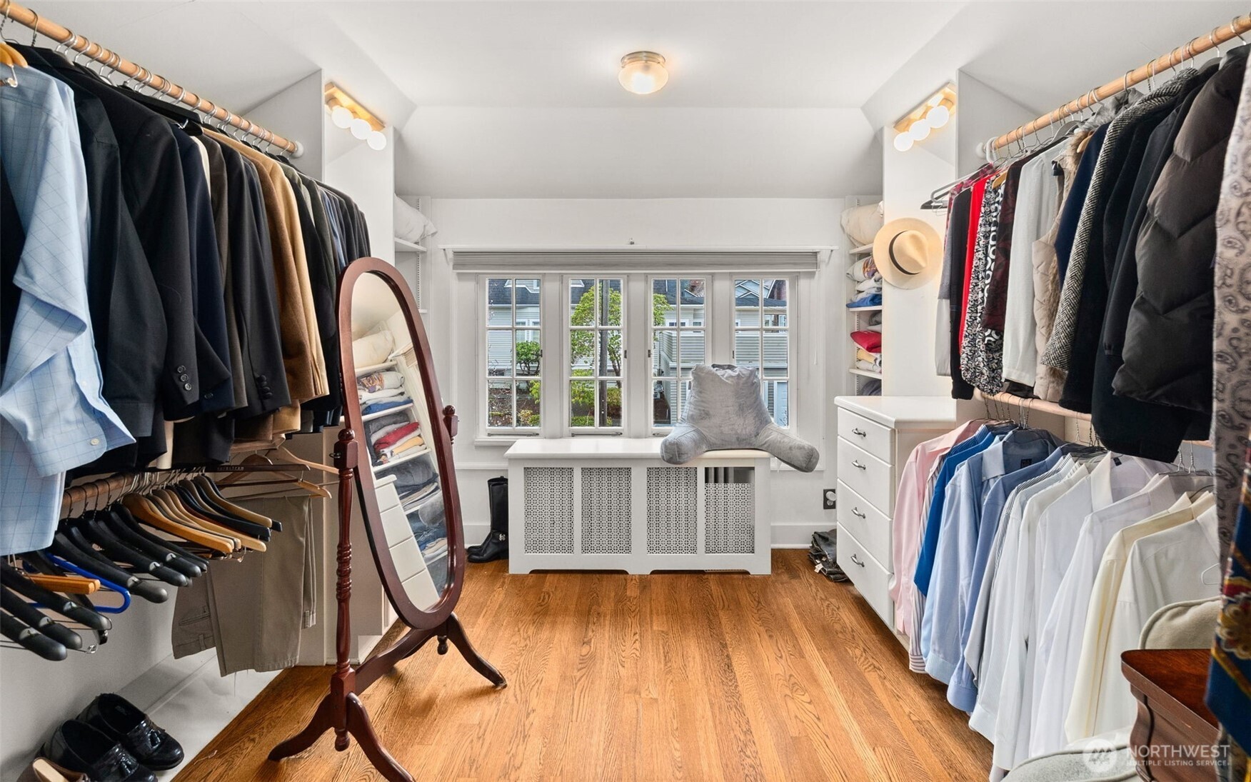 1100 N Broadway , Aberdeen, WA 98520