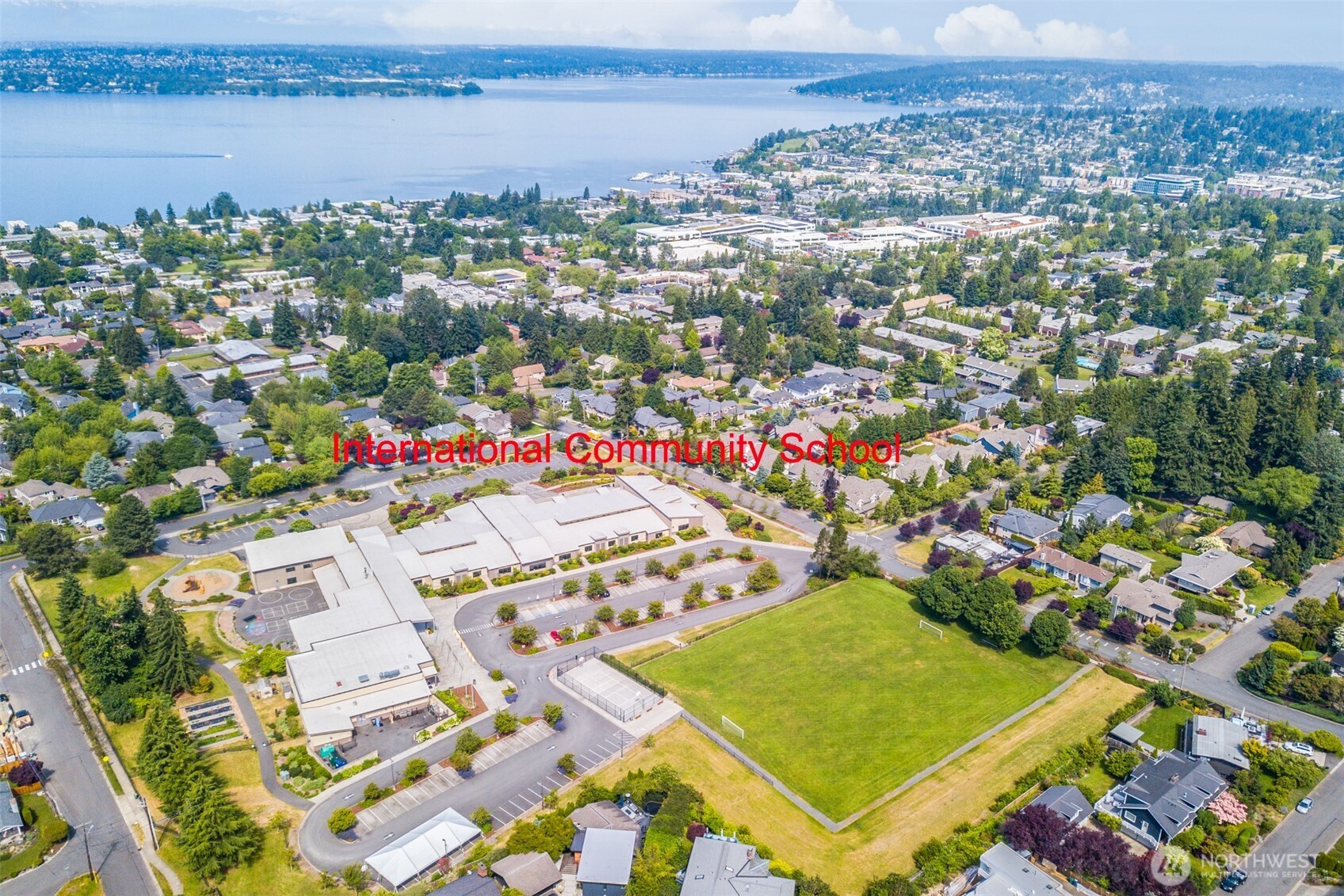 725 9th Avenue S #202, Kirkland, WA 98033