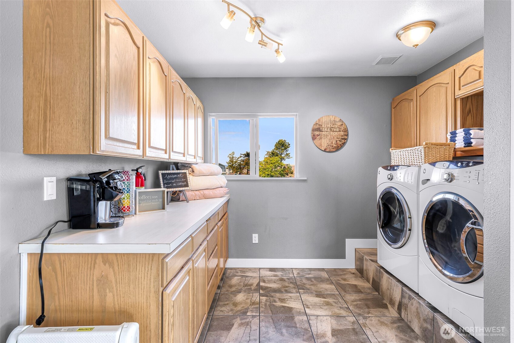 4431 Saltspring Drive , Ferndale, WA 98248