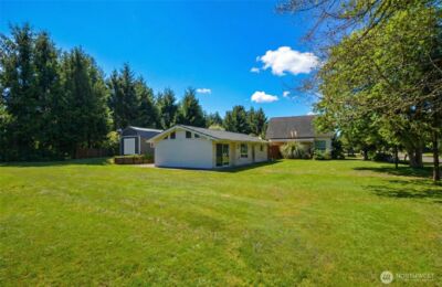 895 Wawona Avenue SW, Ocean Shores, WA 98569