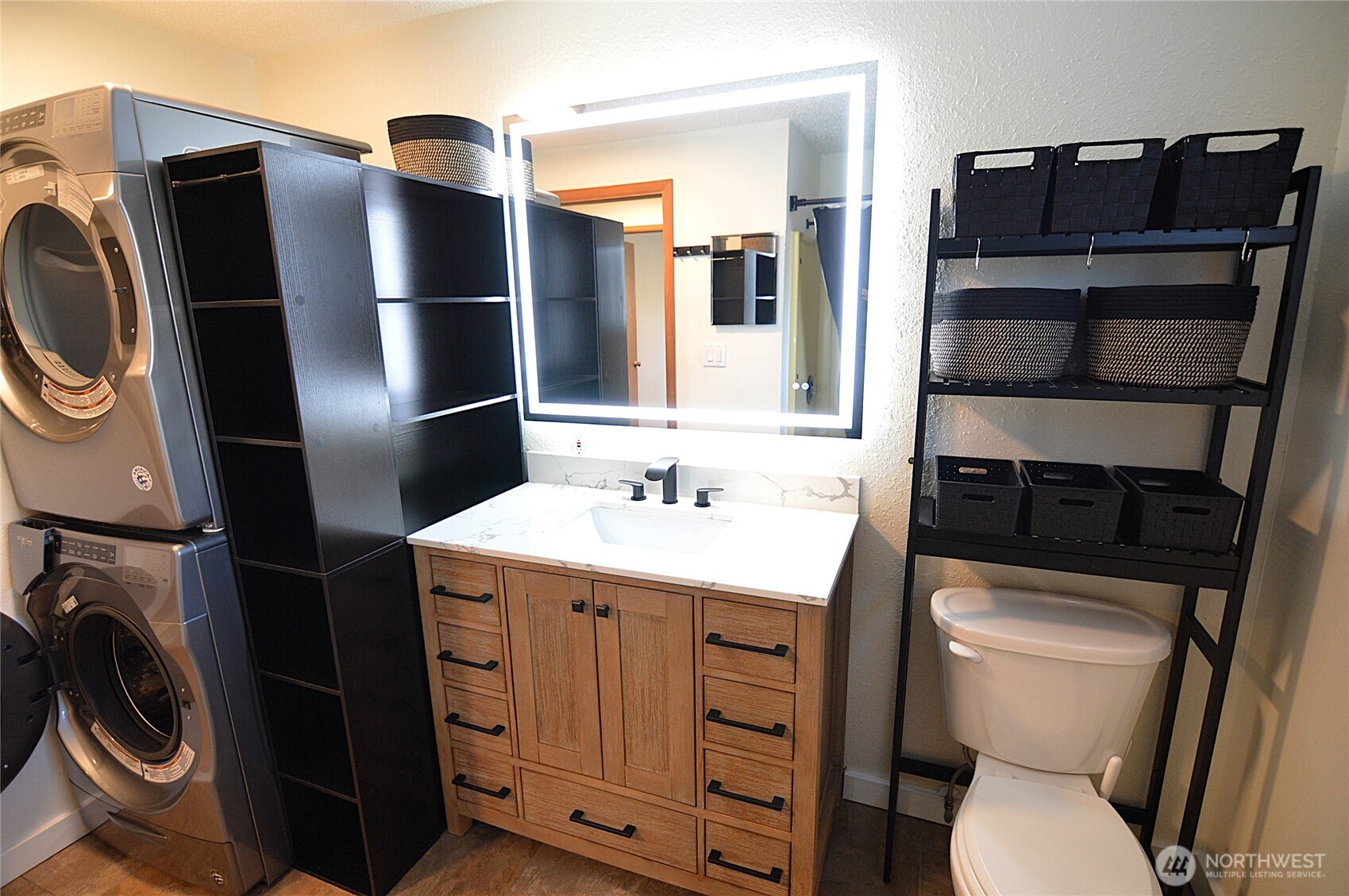 895 Wawona Avenue SW, Ocean Shores, WA 98569