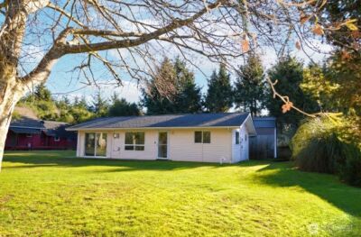 895 Wawona Avenue SW, Ocean Shores, WA 98569 - Photo 3