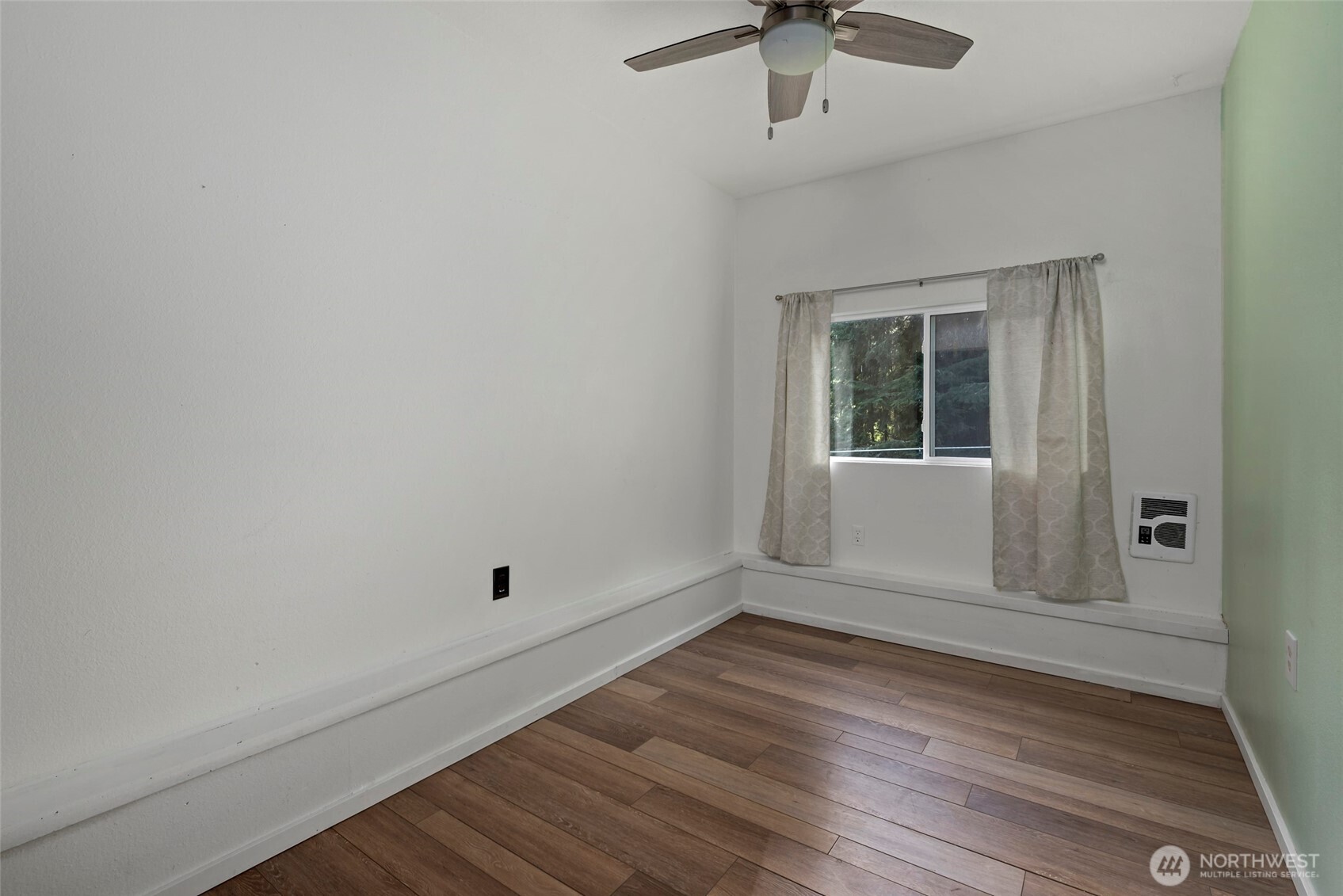 744 Spitfire Lane , Oak Harbor, WA 98277