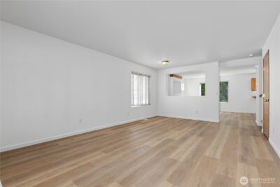 4817 SE 147th Place , Everett, WA 98208 - Photo 3