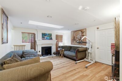 22026 RE Undisclosed , Bellevue, WA 98008 - Photo 4