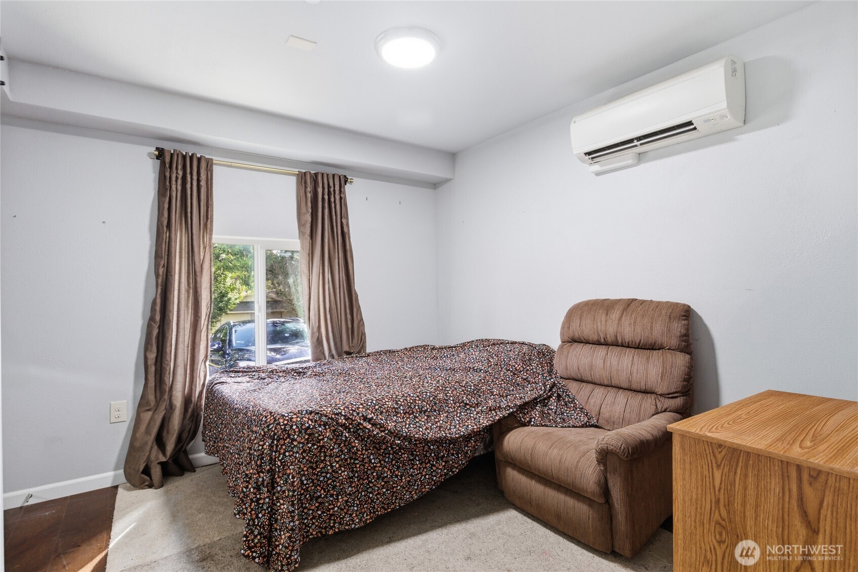 22026 RE Undisclosed , Bellevue, WA 98008