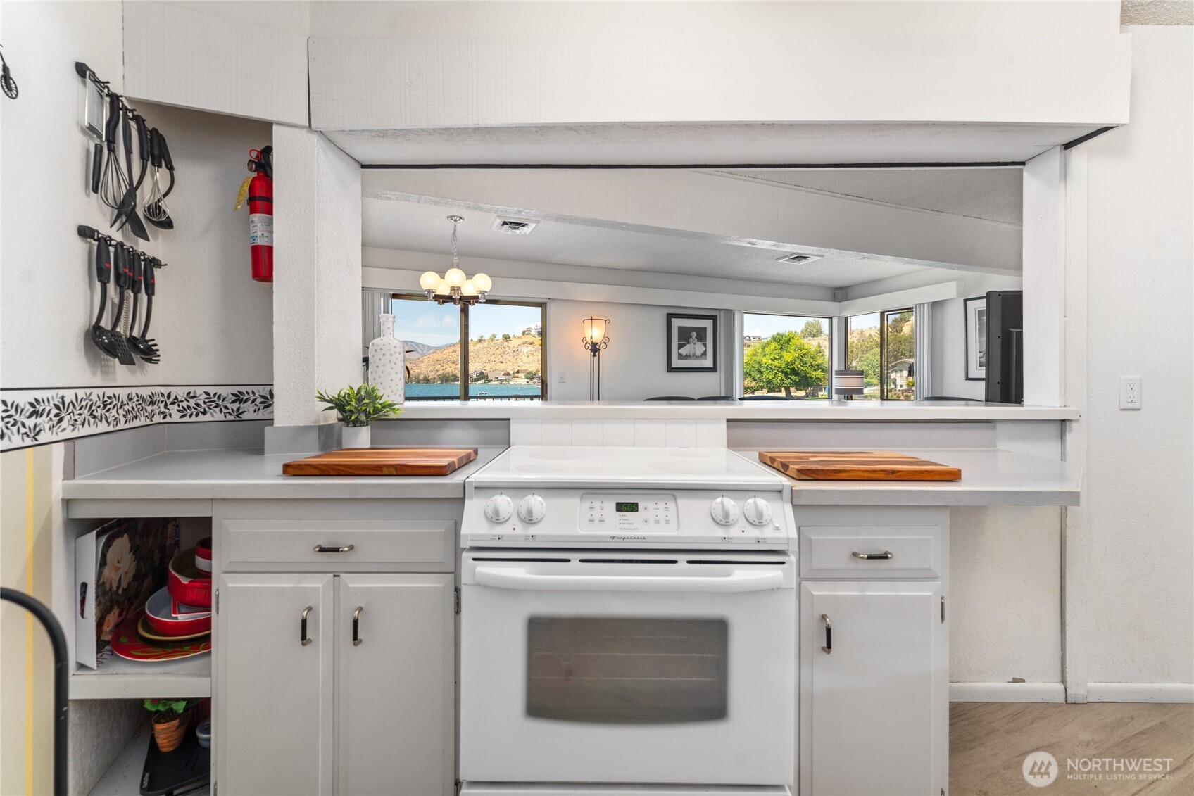 104 Spader Bay Road #44, Chelan, WA 98816