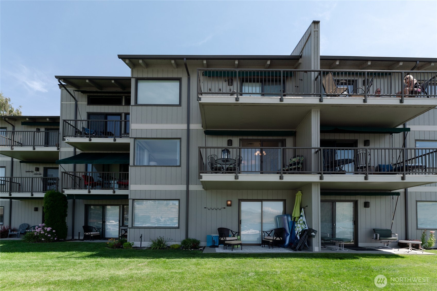 104 Spader Bay Road #44, Chelan, WA 98816