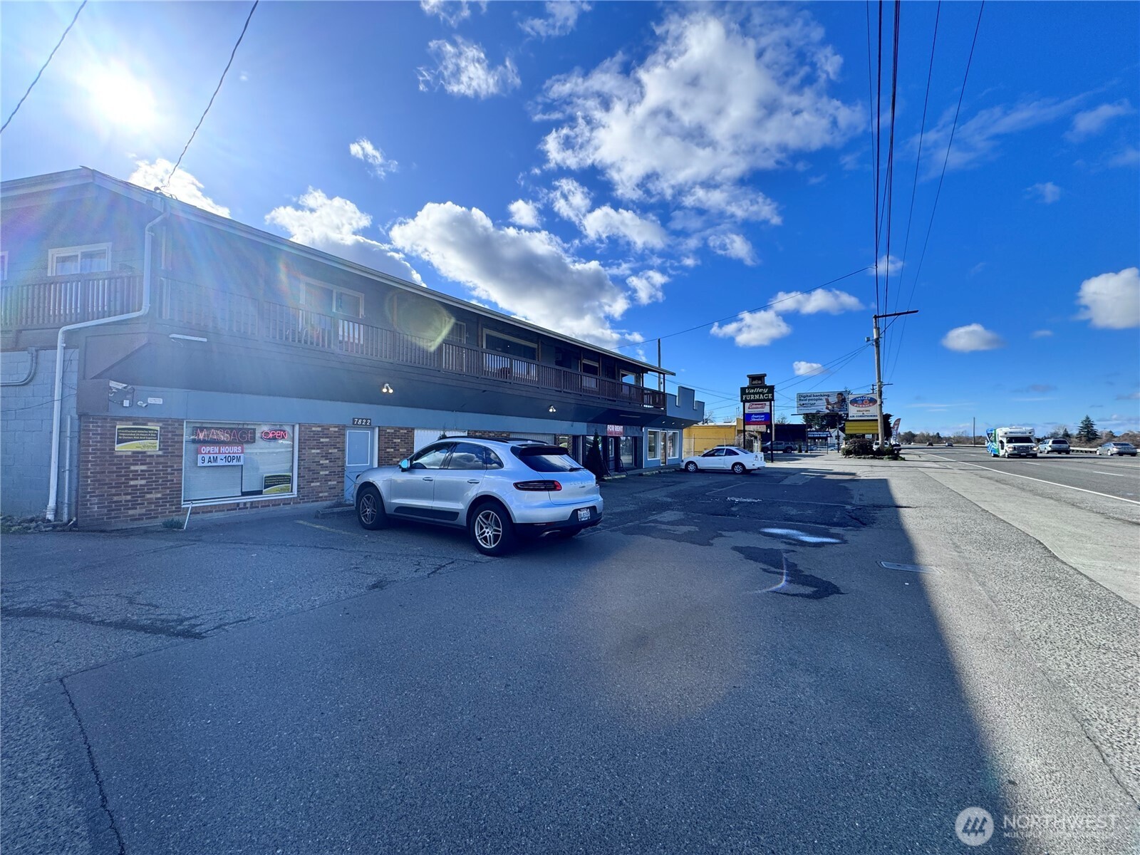 7820 River Road E, Puyallup, WA 98371