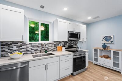 3265 31st Avenue SW, Seattle, WA 98126 - Photo 9