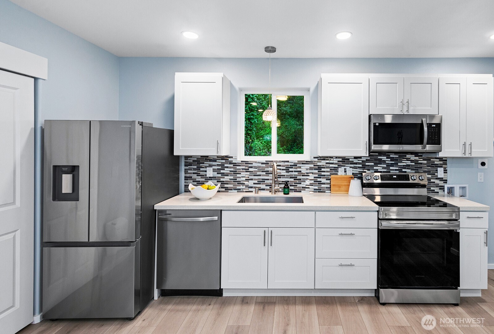 3265 31st Avenue SW, Seattle, WA 98126