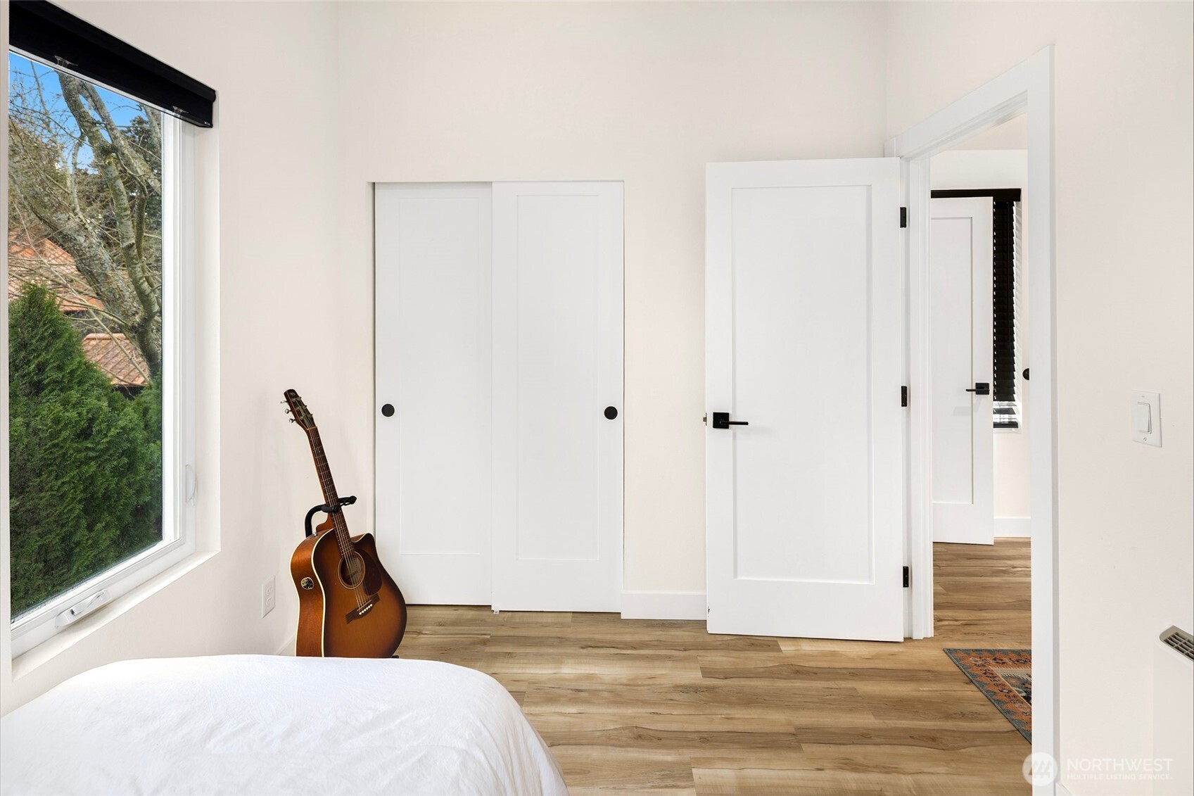 820 B S Rose Street , Seattle, WA 98108