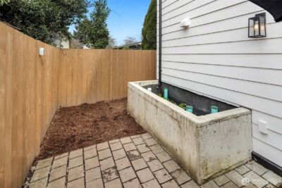 820 B S Rose Street , Seattle, WA 98108 - Photo 16