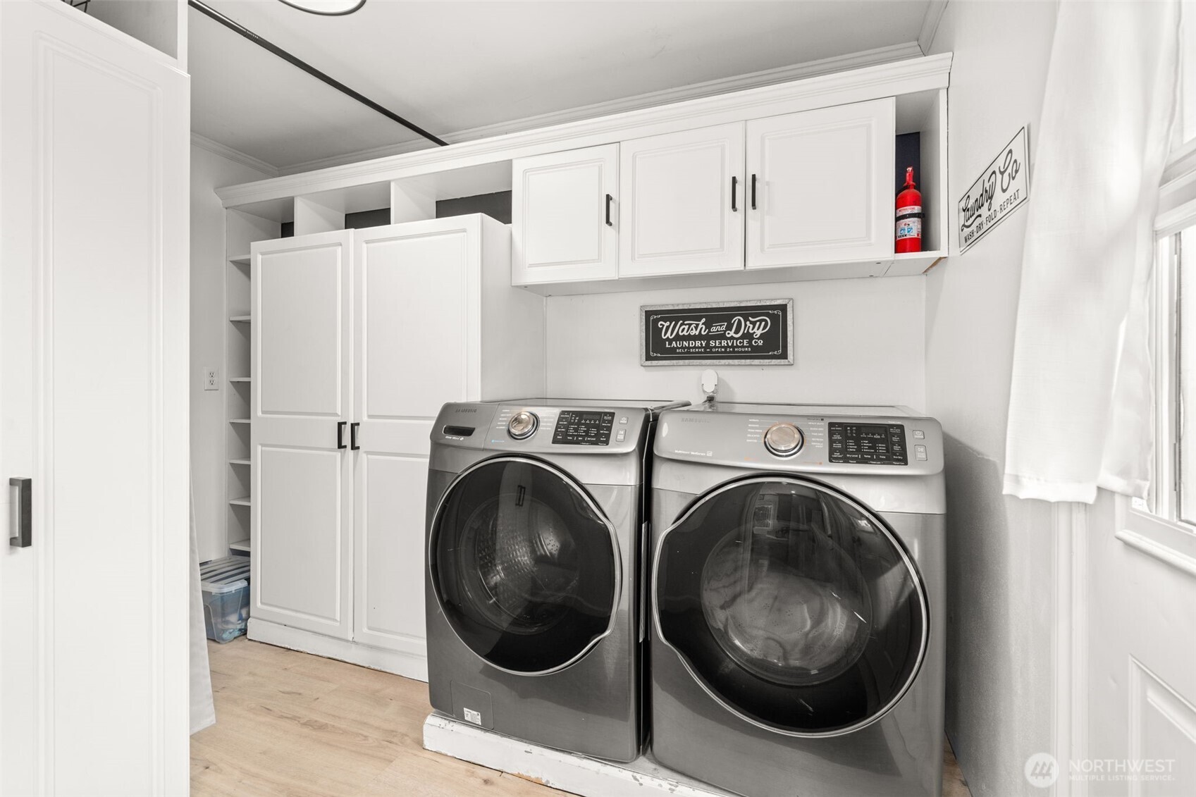 5301 School Street , Raymond, WA 98577