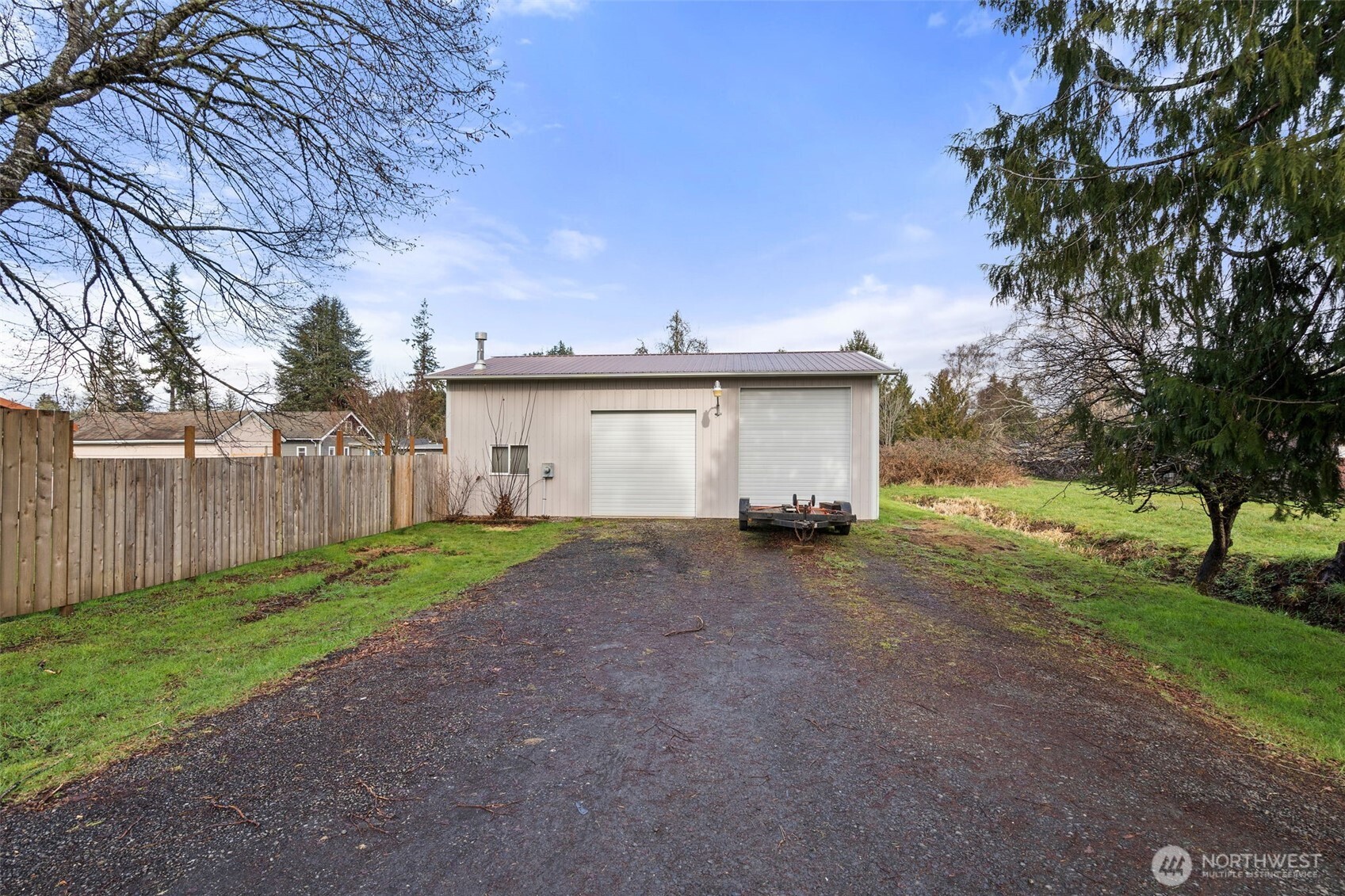 5301 School Street , Raymond, WA 98577