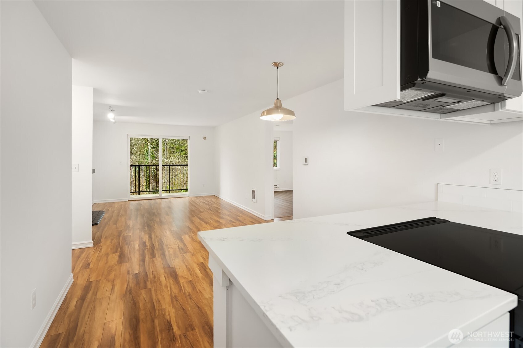 14006 NE 181 Place #B206, Woodinville, WA 98072