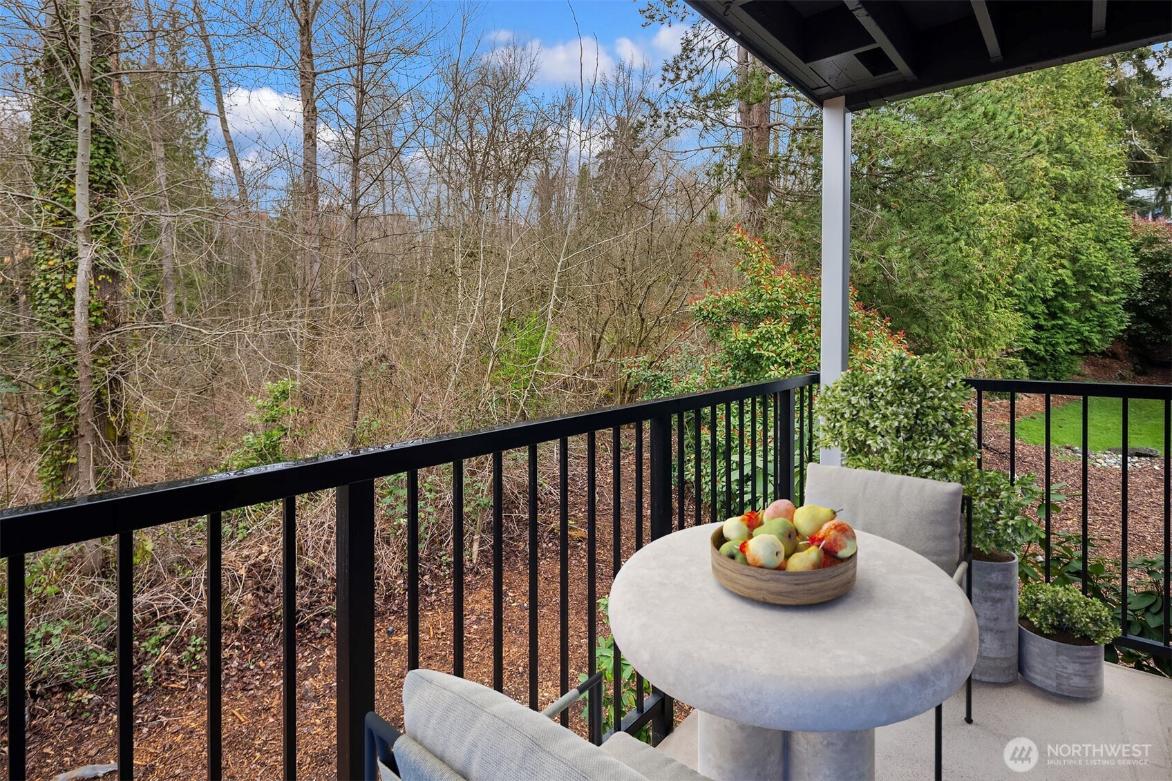 14006 NE 181 Place #B206, Woodinville, WA 98072