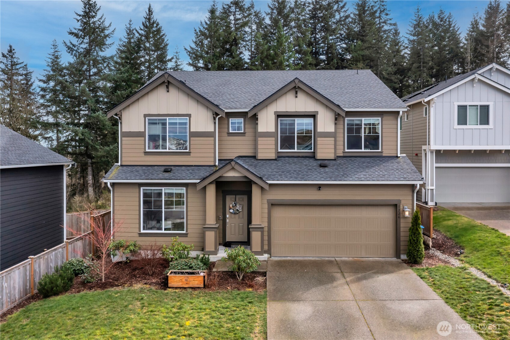 1226 Baker Heights Loop , Bremerton, WA 98312
