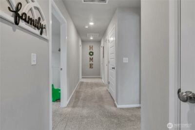 1226 Baker Heights Loop , Bremerton, WA 98312 - Photo 29