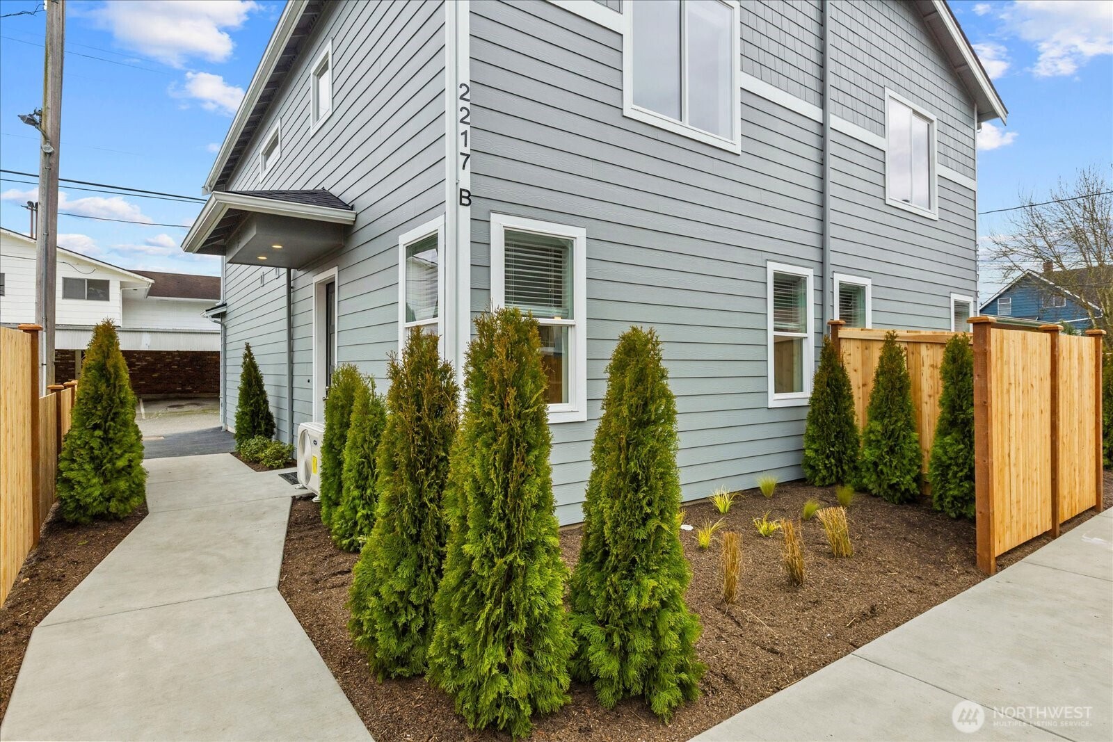 2217 Hoyt Avenue #B, Everett, WA 98201