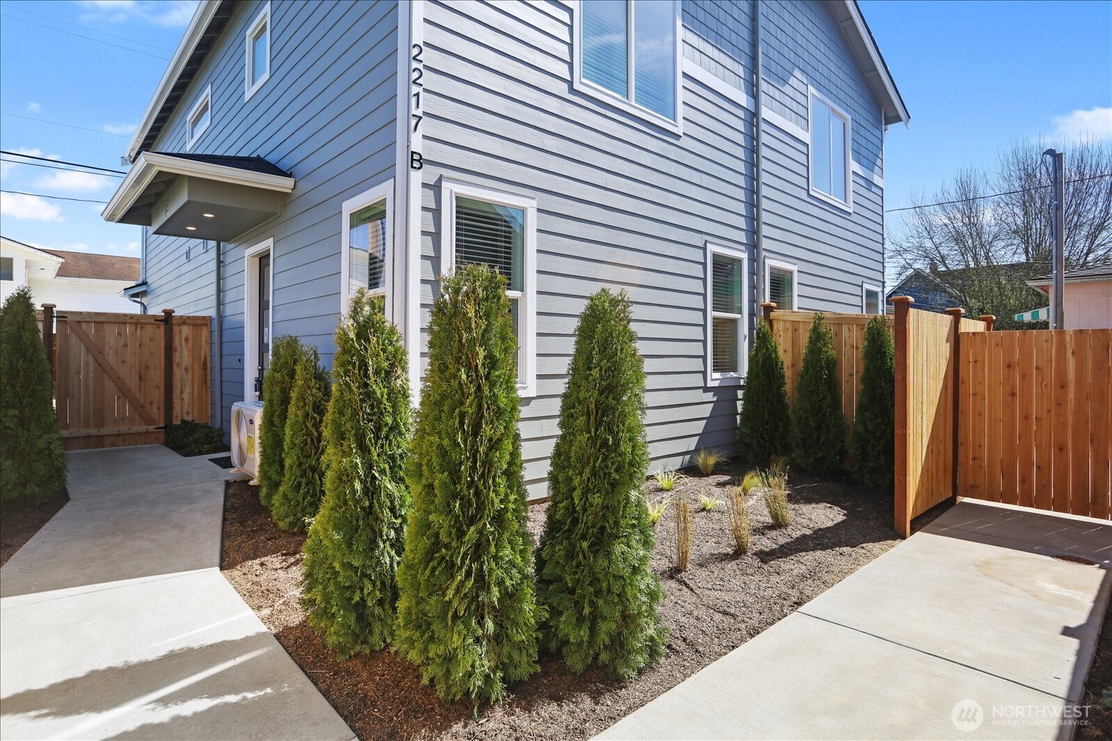 2217 Hoyt Avenue #B, Everett, WA 98201