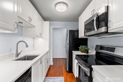 1005 S Pearl Street #C1, Tacoma, WA 98465 - Photo 9