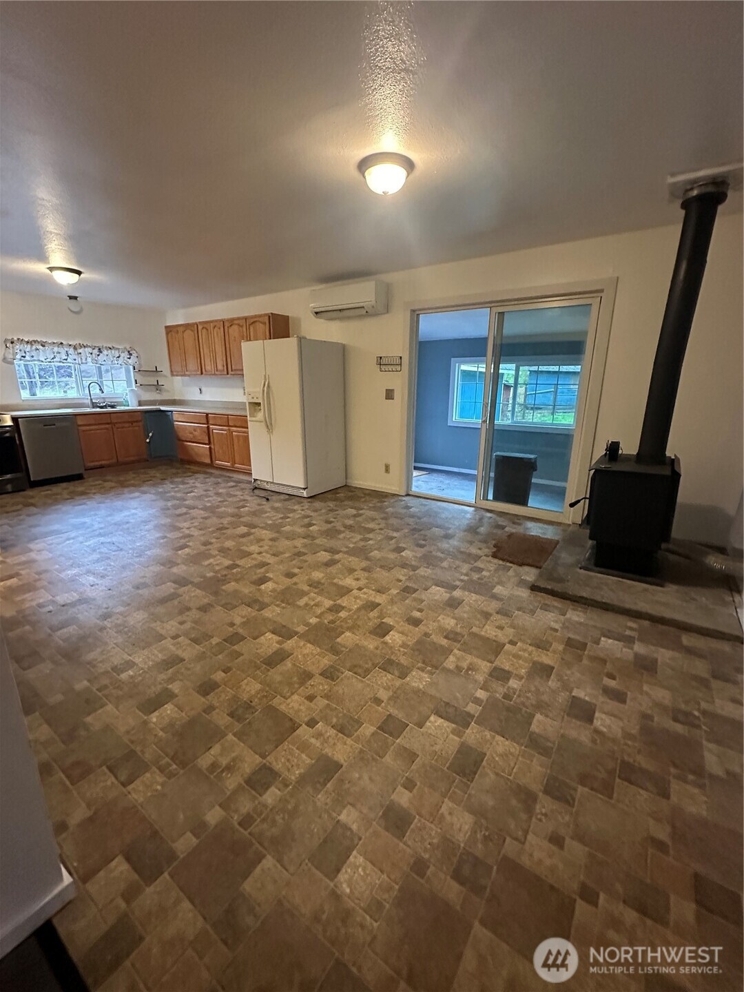 101 Walter Road , Winlock, WA 98596